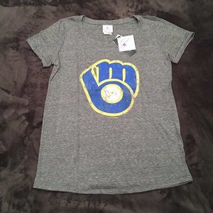 MLB Milwaukee Brewers Women’s T-Shirt Small - 5th & Ocean